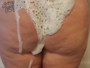 Filthy Bbw gets cleaned up